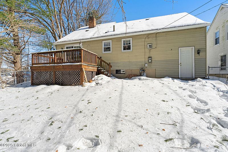 2nd image of 1453 Balltown Road