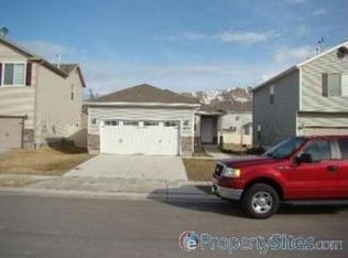 4624 N Maple Dr, Eagle Mountain, UT 84005