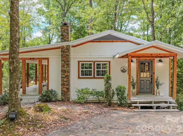 633 Kingdom Pl, Zirconia, NC 28790