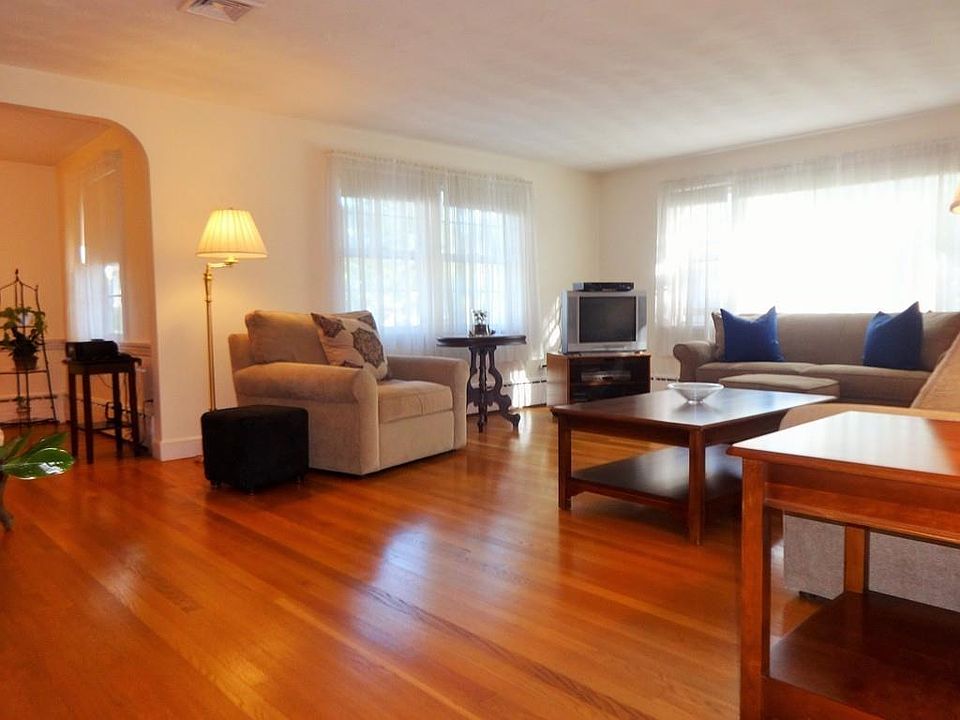 1st image of 50 Puritan Dr