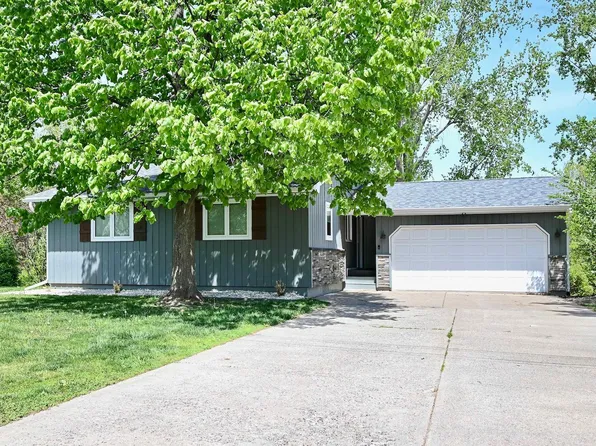 208 Alpine Rdg, Wabasha, MN 55981