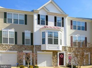 6955 Banchory Ct, Alexandria, VA 22315