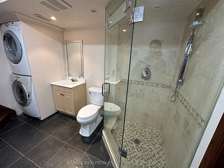 28 Gina Dr #BSMNT — Photo 6