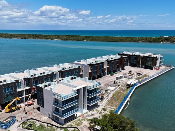 12450 SE Crystal Cove Place #13, Jupiter, FL 33469