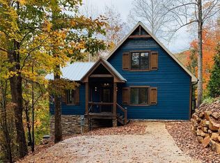 512 Inlet Dr, Seneca, SC 29672