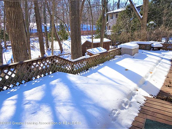 5th image of 2397 Seminole Dr