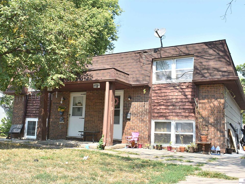 1st image of 634-638 E 15th St