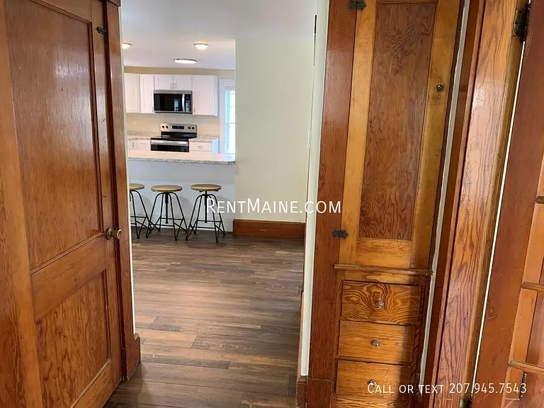 54 Western Ave — Photo 15