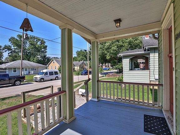 3rd image of 6842 Buckingham Pl