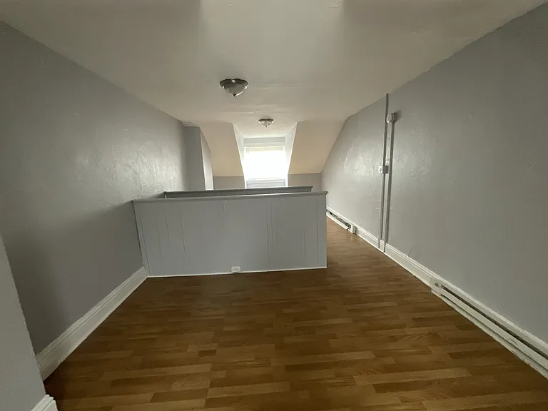 123 McCandless Ave — Photo 9