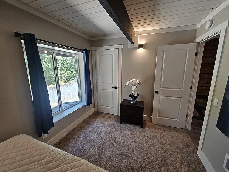 Terrace Heights Apartments — Photo 38
