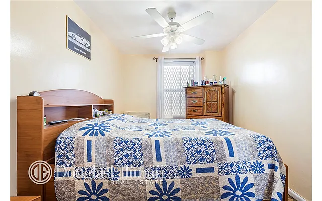 Sold by Douglas Elliman | media 23