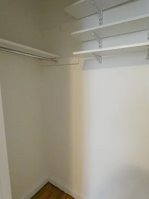 Rented by Karten Real Estate Services LLC | media 33