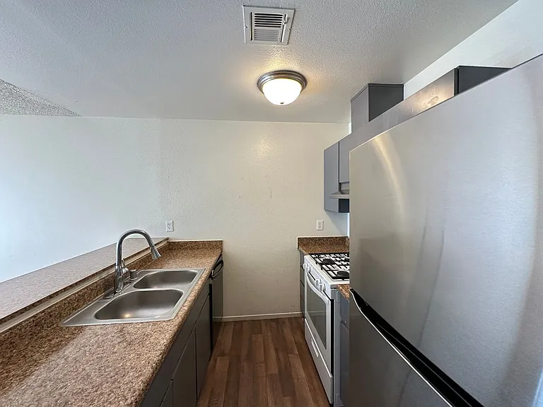 4000 Calle Paula — Photo 5