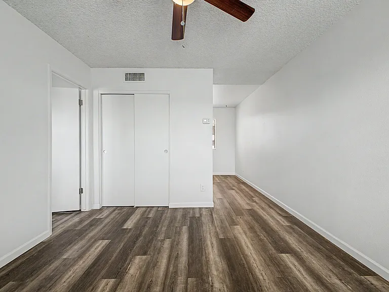 2209-2211 S Granada Dr #2209-A — Photo 7