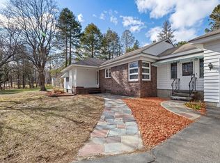 439 Lowell St, Andover, MA 01810