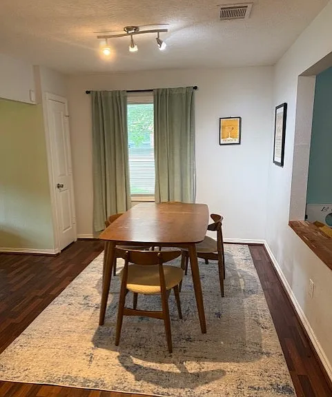 4907 Culmore Dr — Photo 3