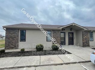 1000 Old Brick Rd APT 105, Auburn, IN 46706