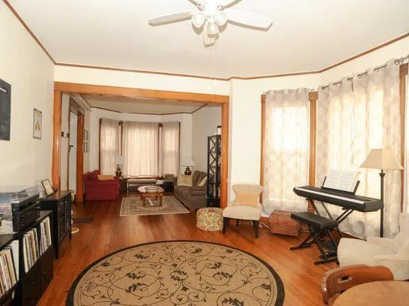 3269 W Palmer St #1, Chicago, IL 60647