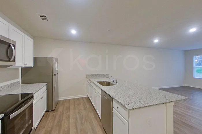 320 Ironwood Ct — Photo 4
