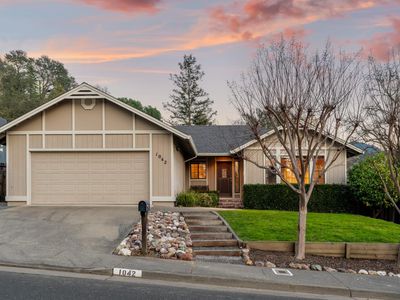 1042 Harold Lane, Healdsburg, CA, 95448