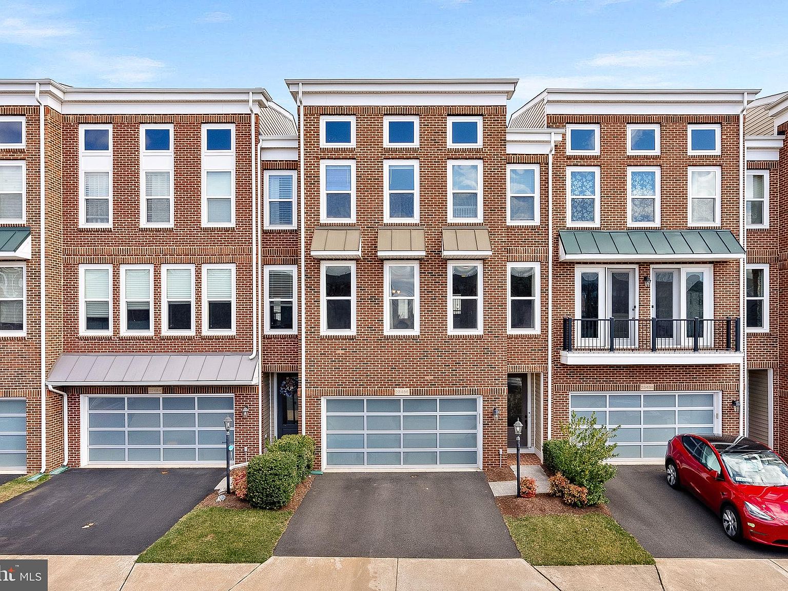 23486 Hillgate Ter, Ashburn, VA 20148 | Zillow
