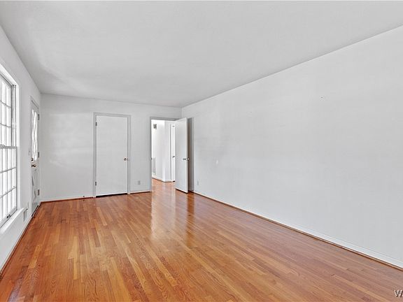 3rd image of 63 Bellview Dr