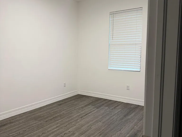 5037 N Dogwood Cir — Photo 23