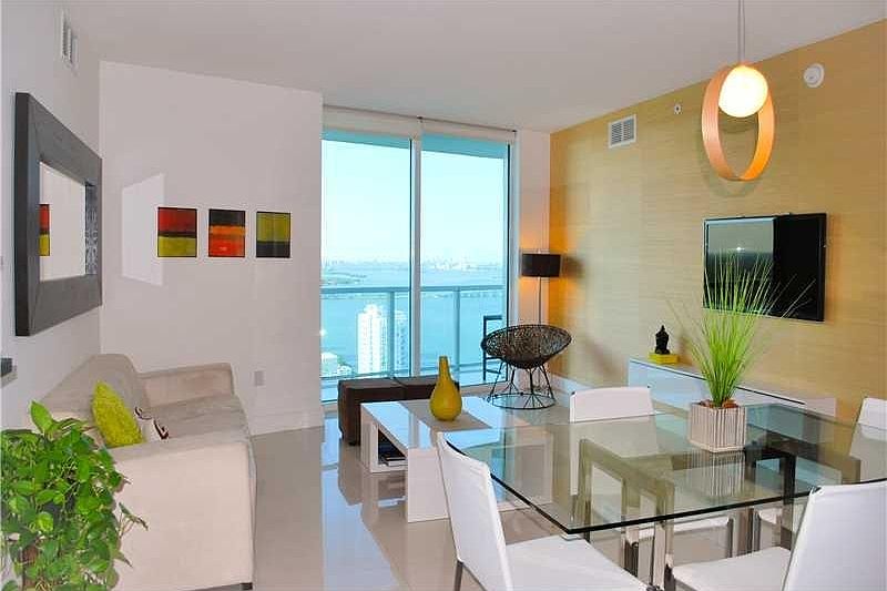 1st image of 1900 N Bayshore Dr APT 2214