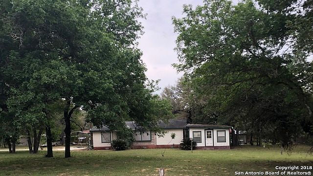1st image of 335 Flores Oaks Dr