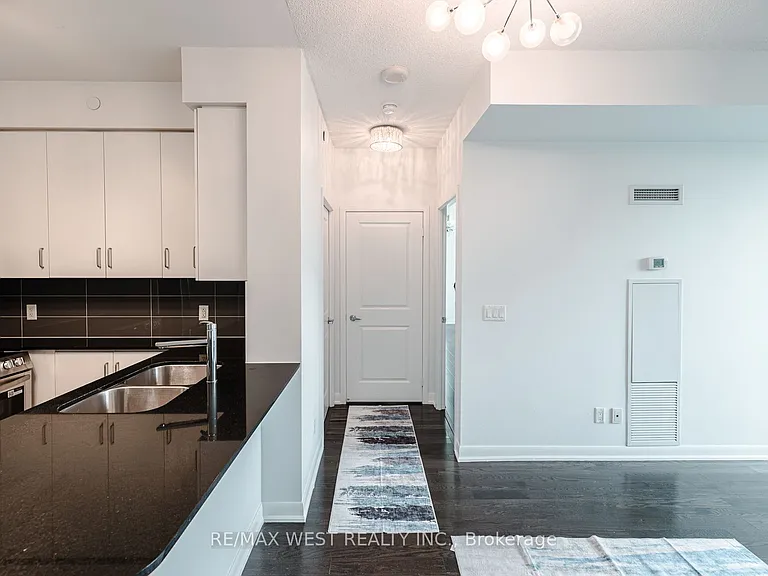 215 Sherway Gardens Rd #212 — Photo 22