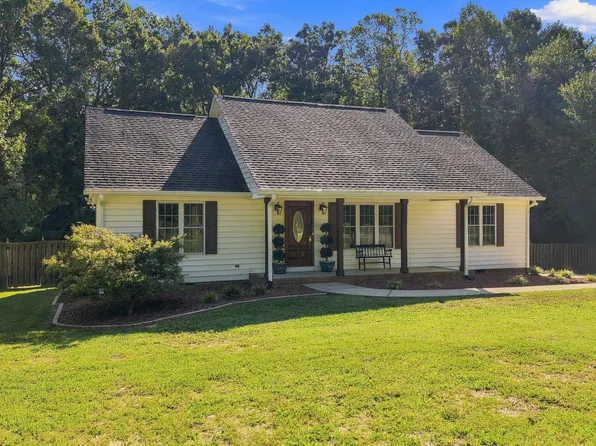 41 Foxcroft Dr, Timberlake, NC 27583