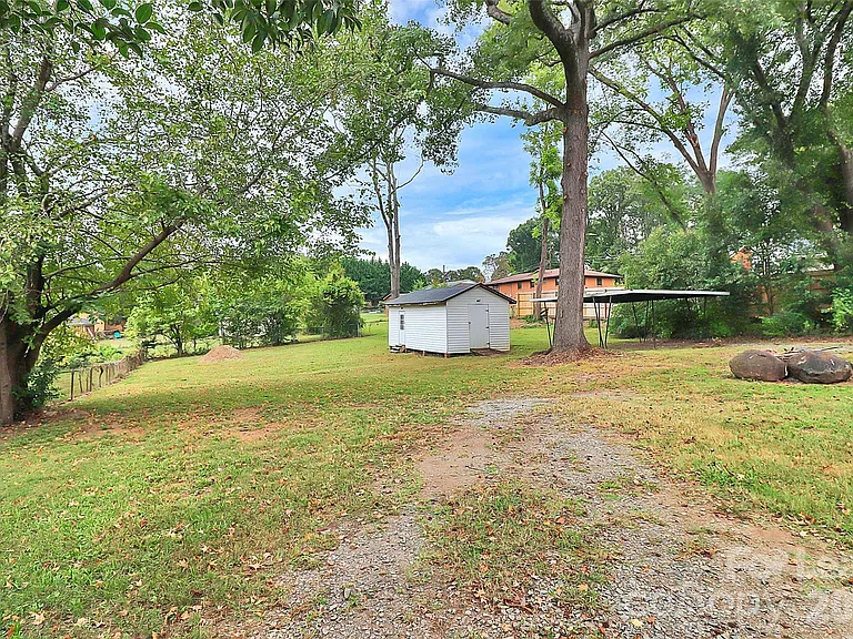 405 Pine St — Photo 19