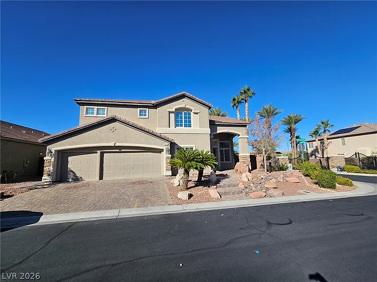 10134 Reflection Brook Ave — Photo 1