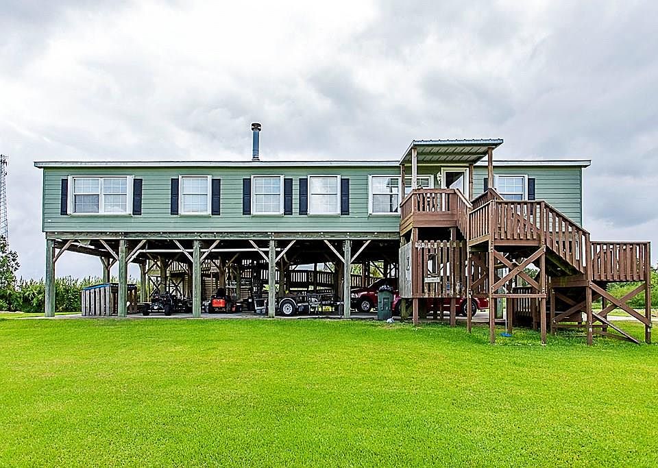 5440 Mechanic St, Sabine Pass, TX 77655 Zillow