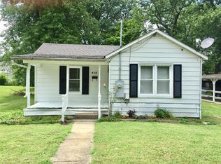 413 S Jackson St, Carterville, IL 62918