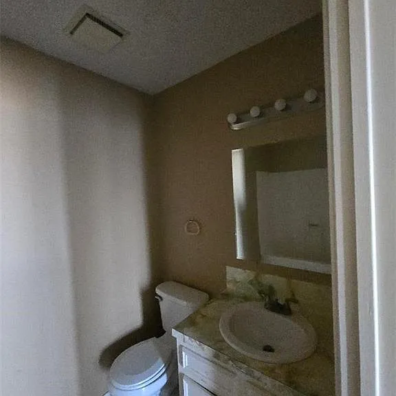 106 S Bryan Rd #13 — Photo 11