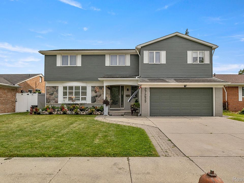 1st image of 27259 Kingswood Dr