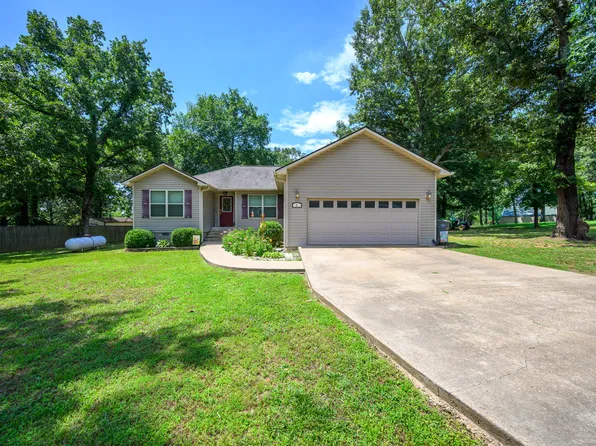 6 Canterbury Cir, Batesville, AR 72501