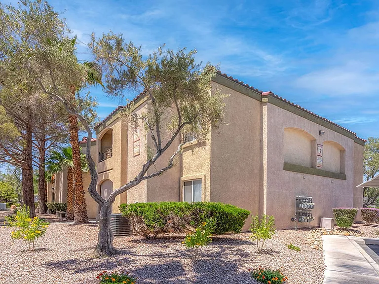 7885 W Flamingo Rd #1016 — Photo 24