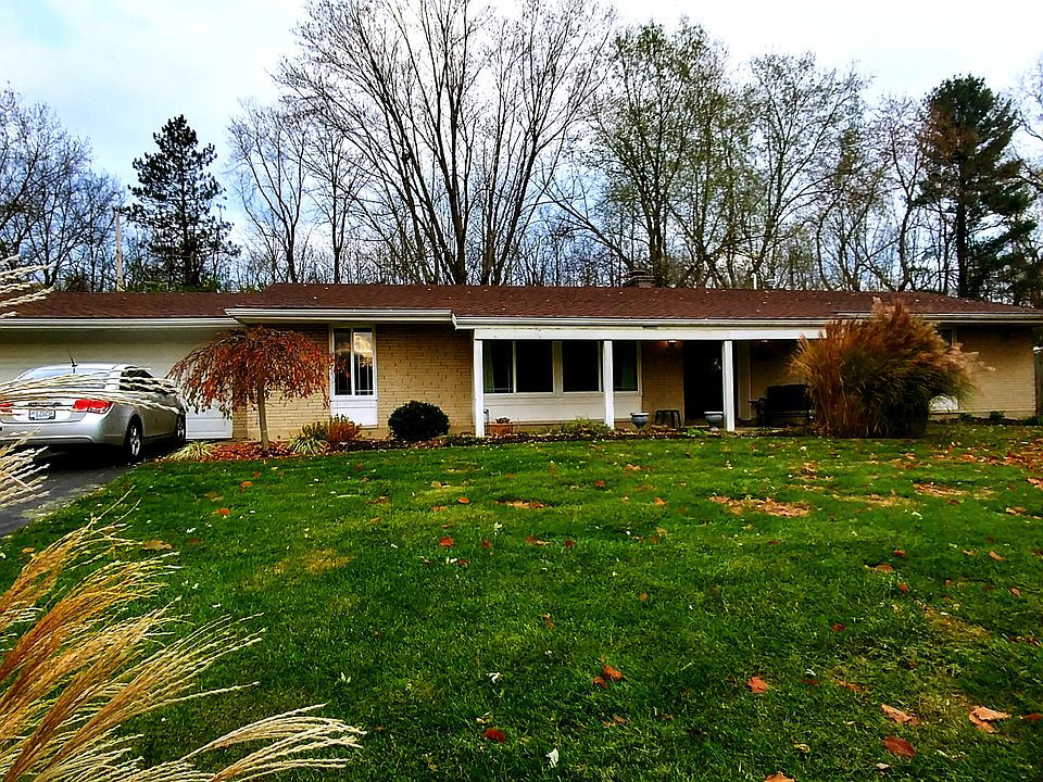 1st image of 2427 Periwinkle Dr