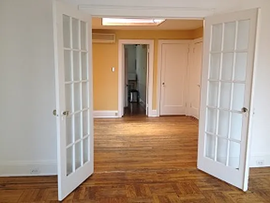 Rented by Maison International | media 21