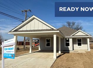 1396 E Barton Ave, West Memphis, AR 72301