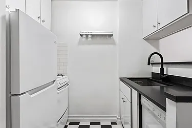 Rented by Pinnacle City Living