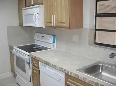 3432 NW 86th Way #D204 — Photo 8