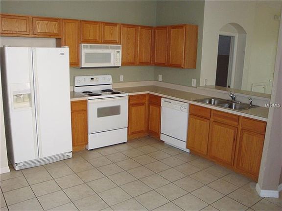 4th image of 9825 Blue Palm Way