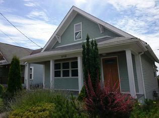 919 NW 65th St, Seattle, WA 98117