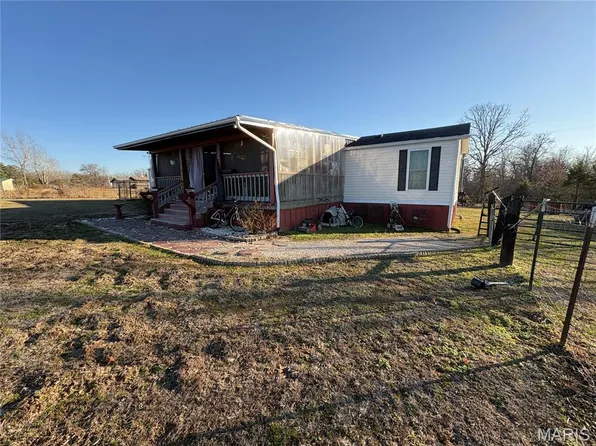 934 County Road 68, Bixby, MO 65439