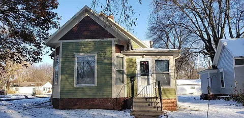 2 bed, $1,000 — Photo 2