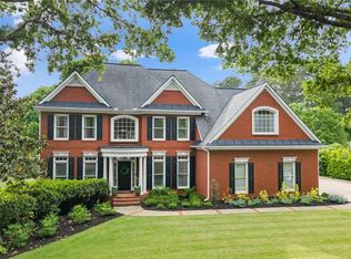 210 Hamilton Way, Roswell, GA 30075